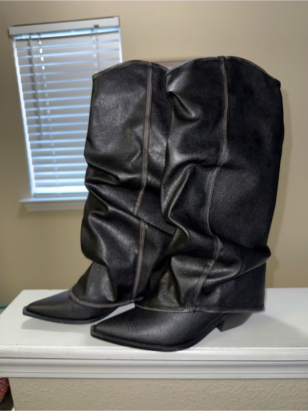 Fashion Nova Black Pointed Toe Western Heeled Boots
